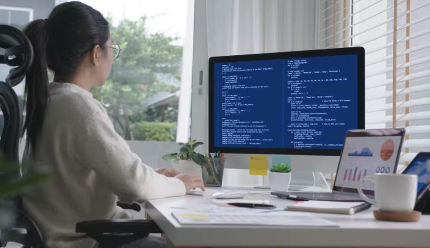 铜陵县企业数字化解决方案:机器学习赋能商业模式升级的核心路径